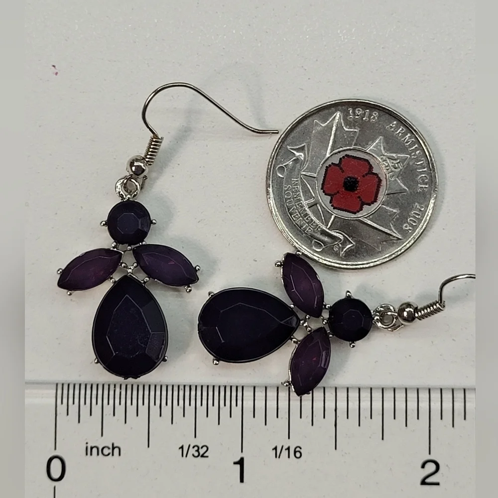 ✨2/$10✨ Purple Cluster Teardrop Silver Earrings - Picture 10 of 10